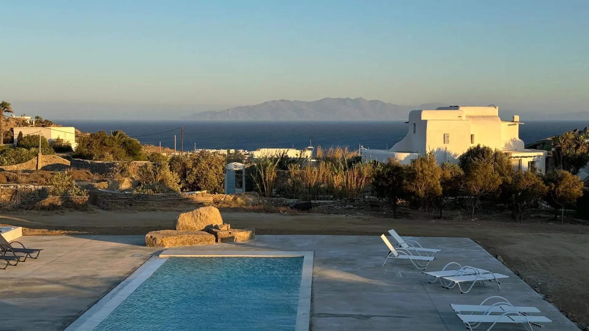 kontakty The Blue Of Mykonos