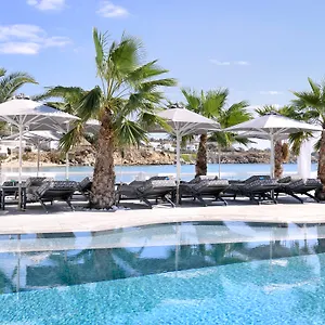 4* Hotel Petinos